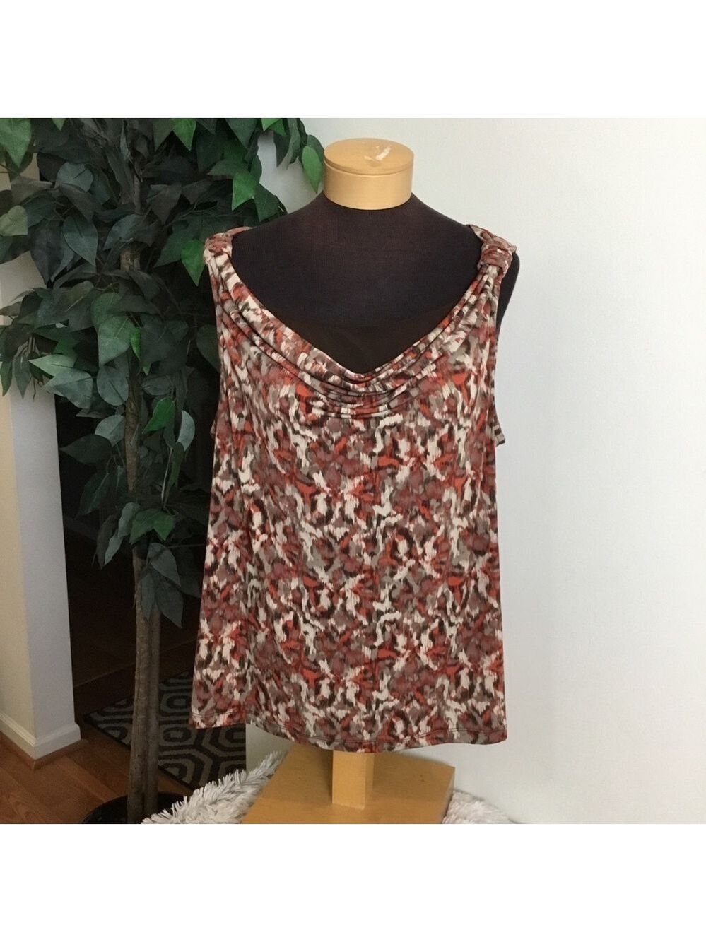 Kohls 212 collection XL cowel style tank multicolor
